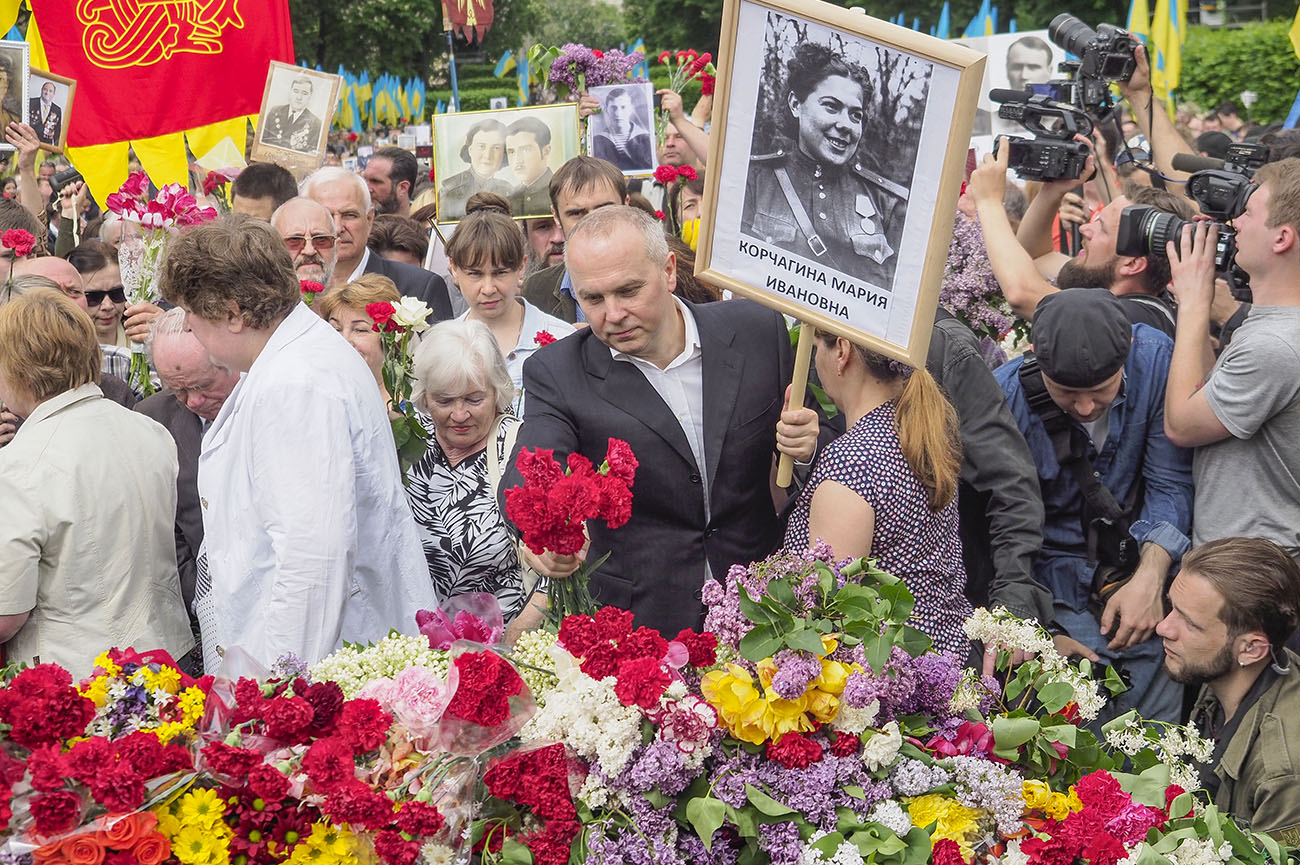 Идти в бессмертном полку