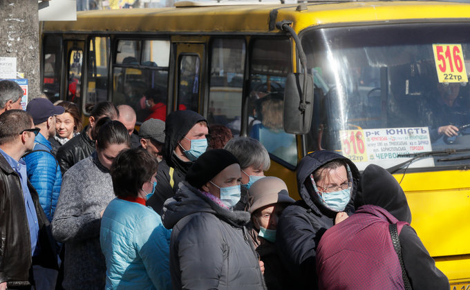 Общественный транспорт в Киеве прекратит пассажирские перевозки