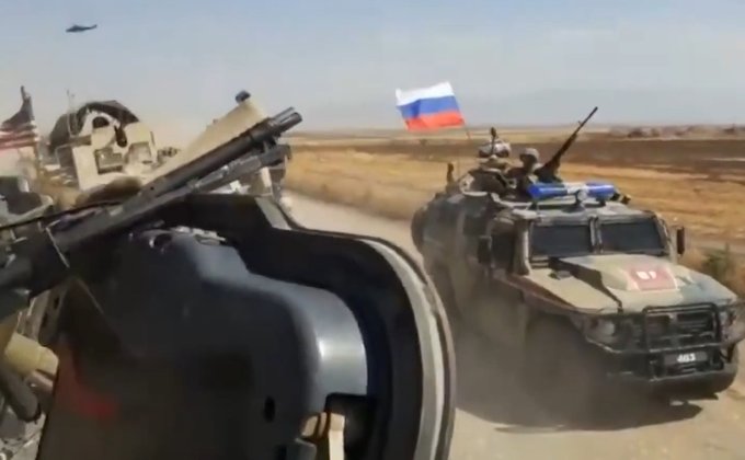 Россияне протаранили в Сирии американский патруль: есть пострадавшие – видео инцидента