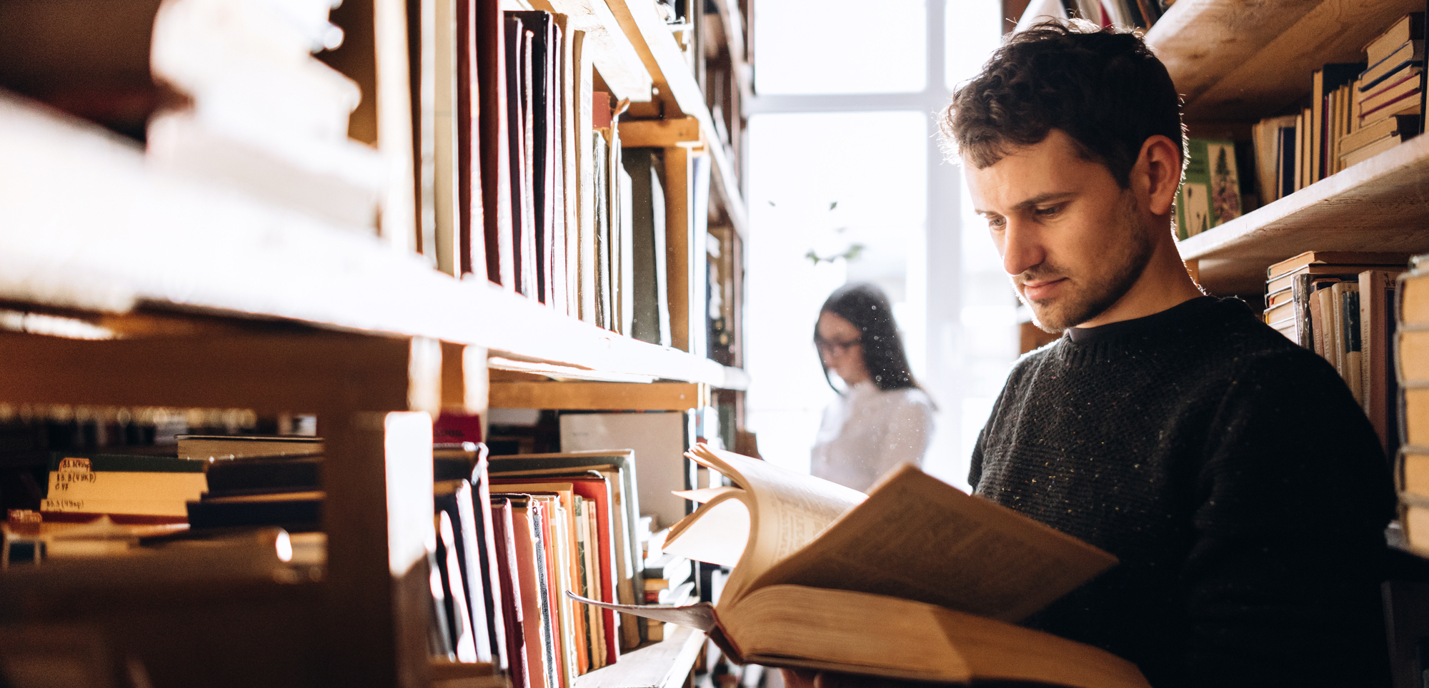 Как пополнить книжный фонд библиотеки без русскоязычных книг | Новости  Украины | LIGA.net