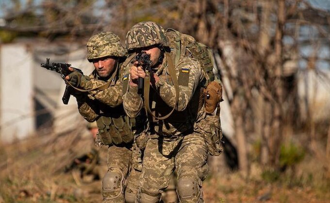 Морпіхи ЗСУ закріпилися на лівому березі Дніпра під Херсоном: деталі операції та втрати РФ