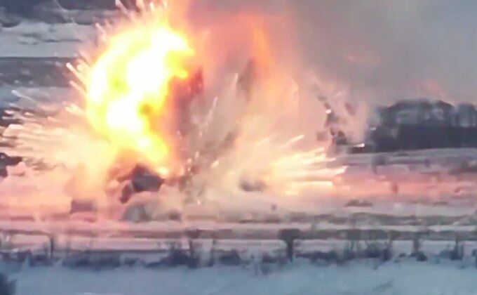 Авдіївка. ЗСУ знищили черговий "Солнцепек" росіян — відео детонації та величезного "гриба"